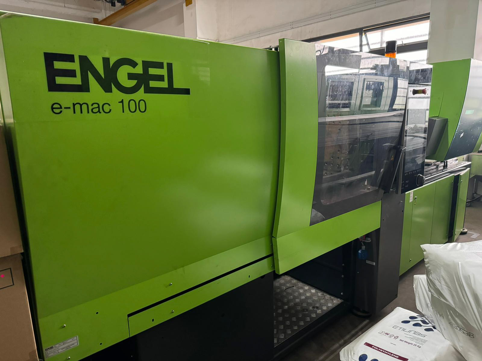 ENGEL E-MAC 440 / 100 PRO 100t injection molding machine (2016) id10991